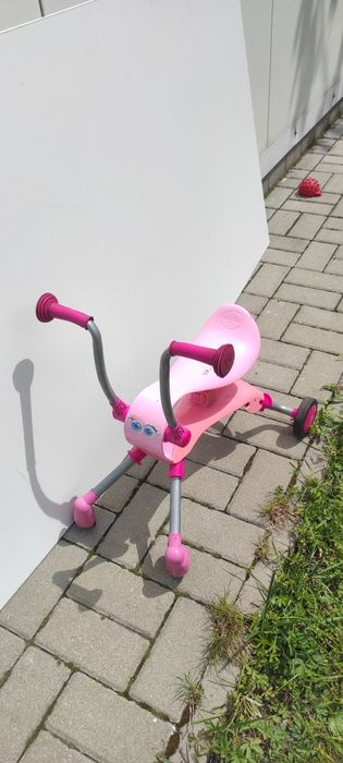 Jeździk, chodzik różowe coś składane :)