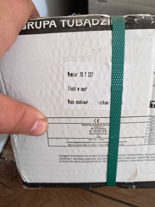 Płytki 3 d białe szkliwione Tubądzin