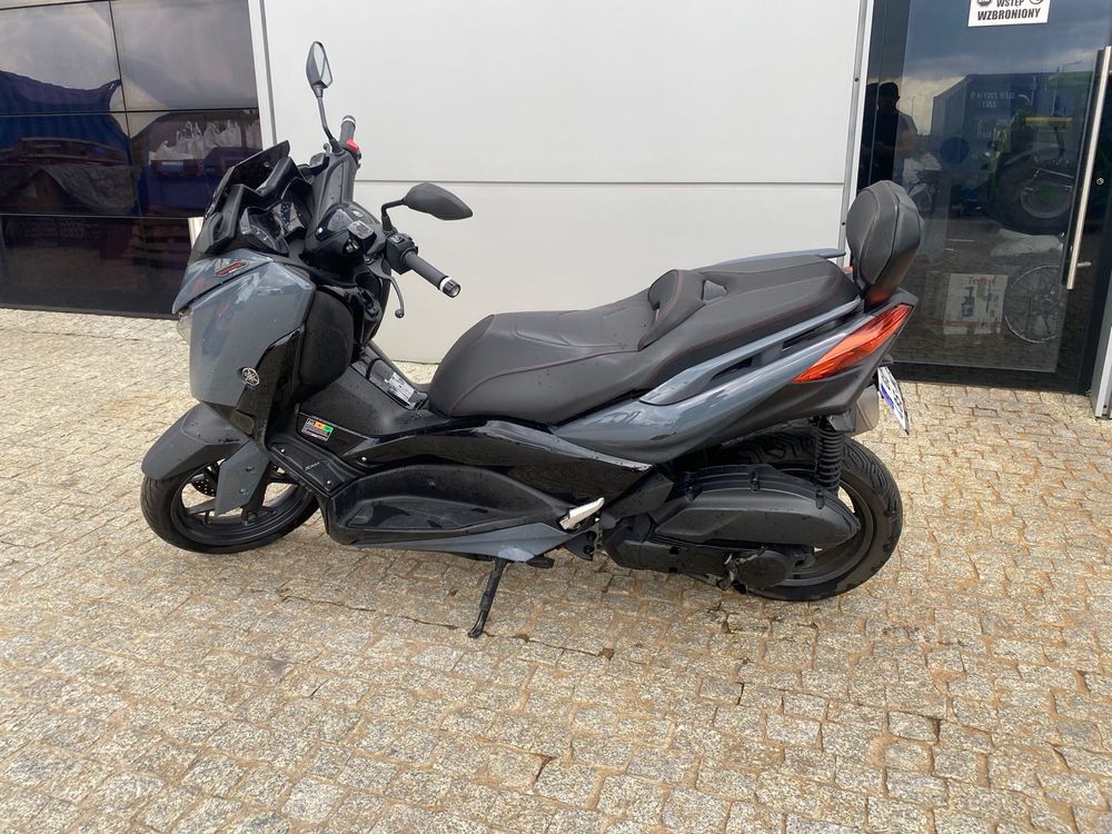 Yamaha X MAX 125