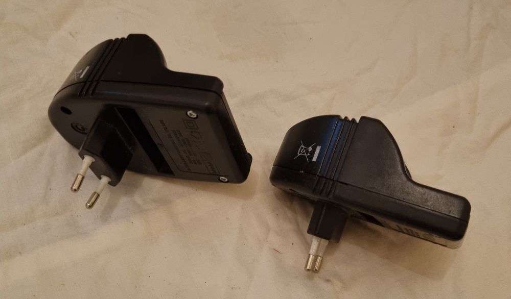 Carregadores para Baterias de Carros Telecomandados valor cada