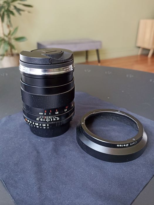 Zeiss Distagon 2/28 mm ZF.2