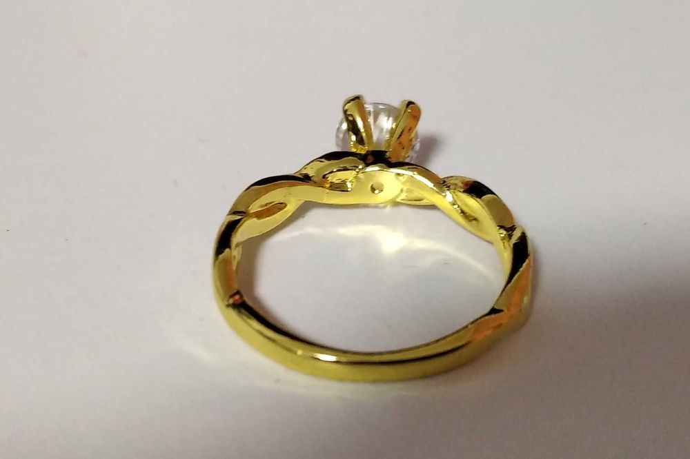 Жіноче намисто, кільце розмір 10