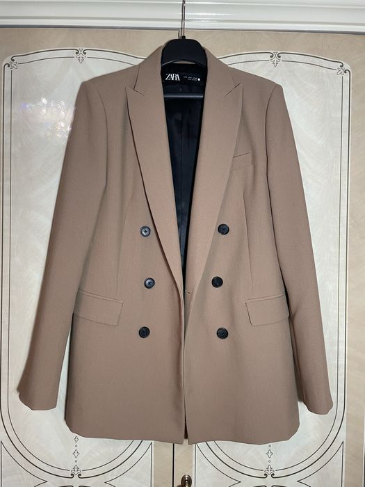 Піджак Zara нюдовий