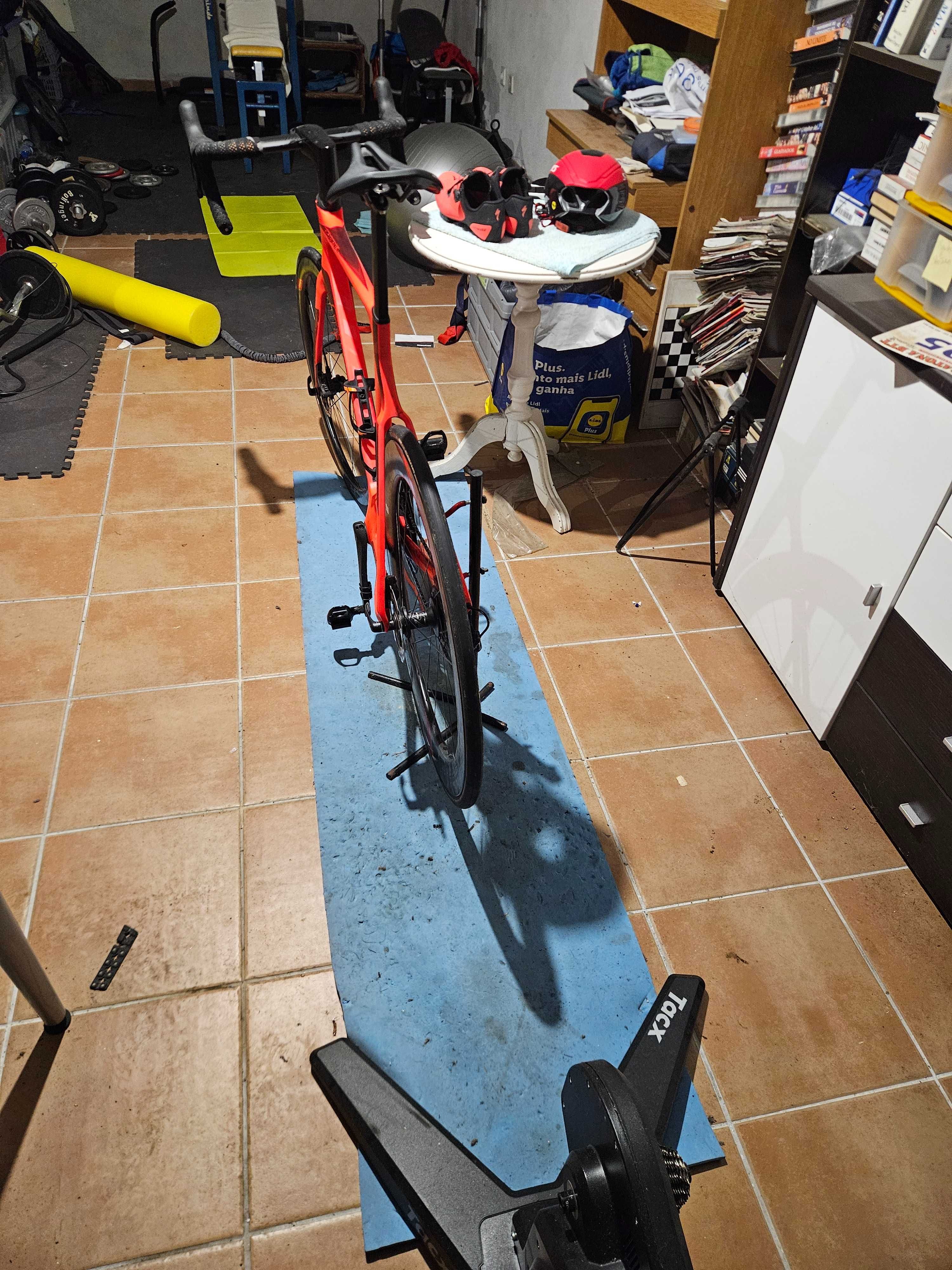 Bicicleta de estrada de GIANT PROPEL.