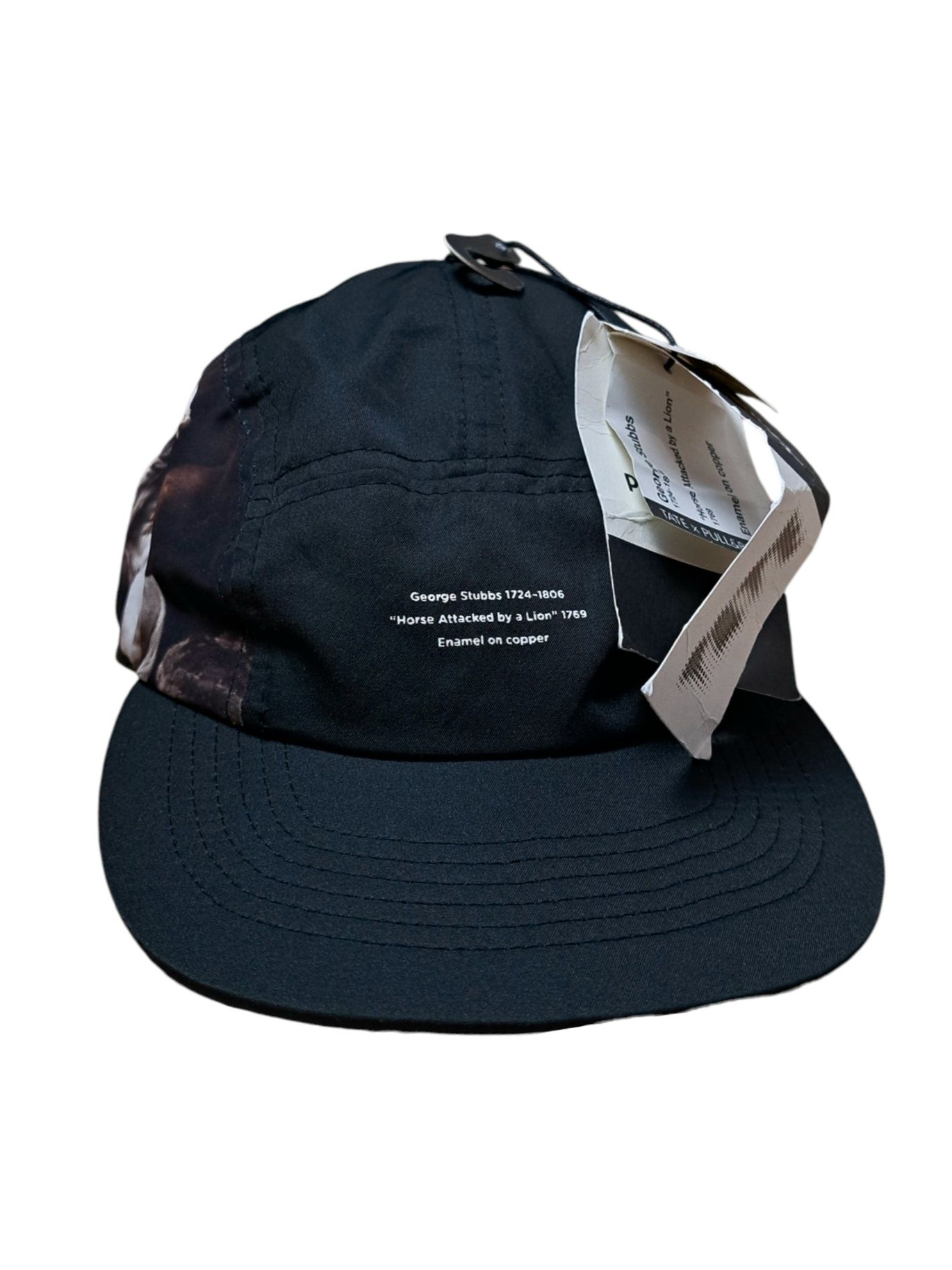 Czapka TATE Gallery x Pull & Bear kolaboracja retro vintage nike 90s