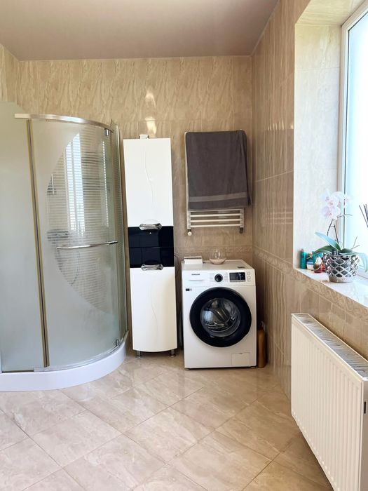 Продається будинок в Смиківцях