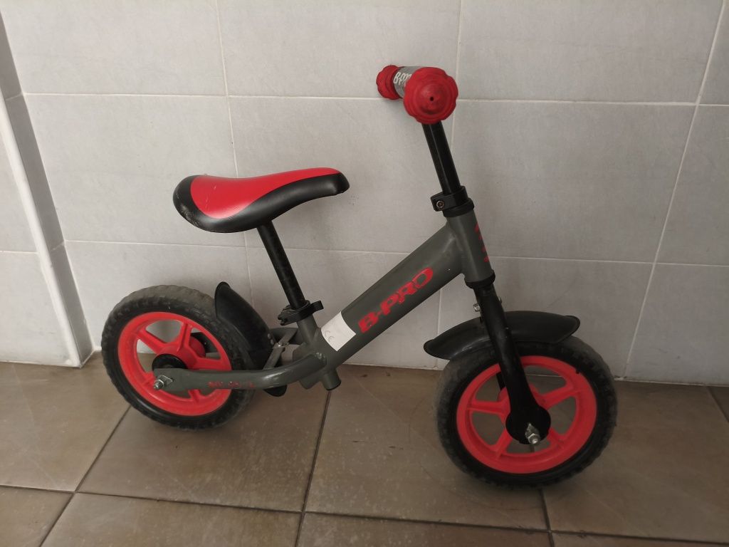 Bicicleta de aprendizagem sem pedais