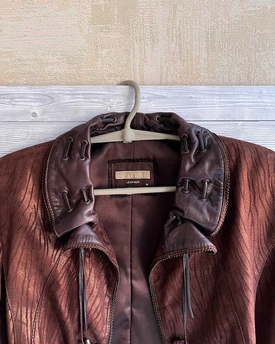 Женская куртка натуральная замша и кожа с лазерной обработкой, пиджак