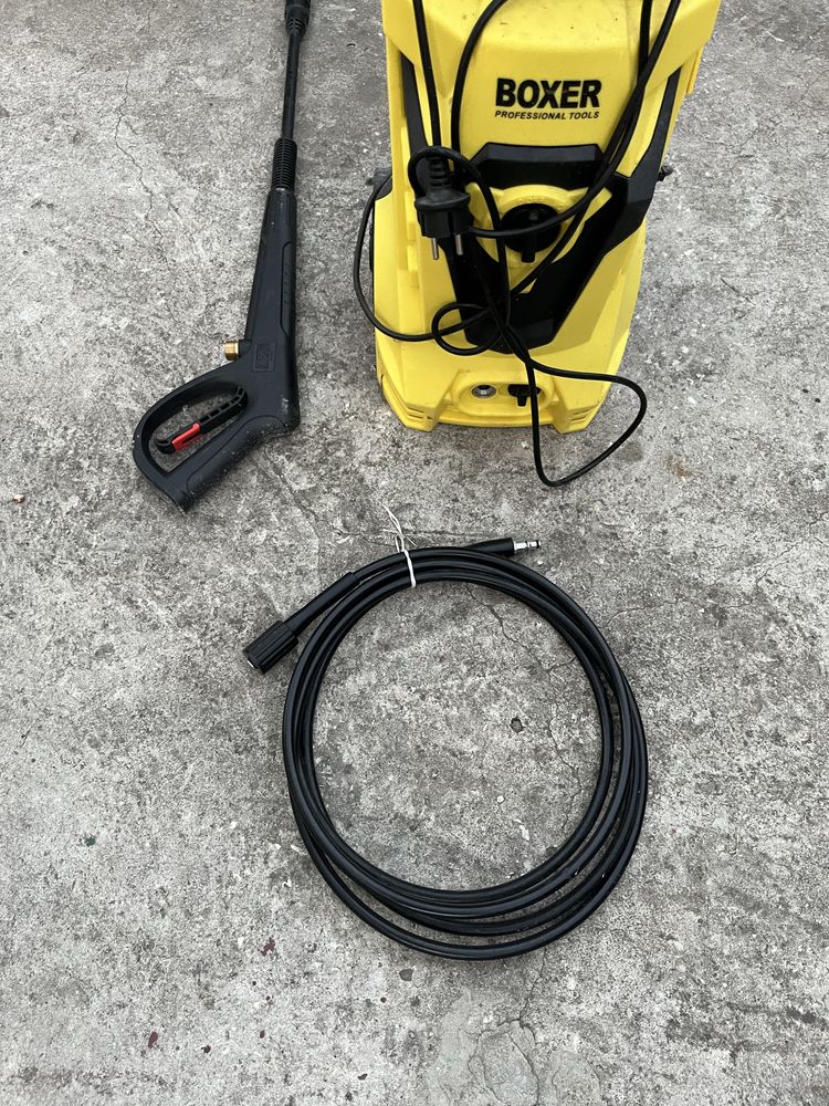 Myjka cisnieniowa 230V podworkowa