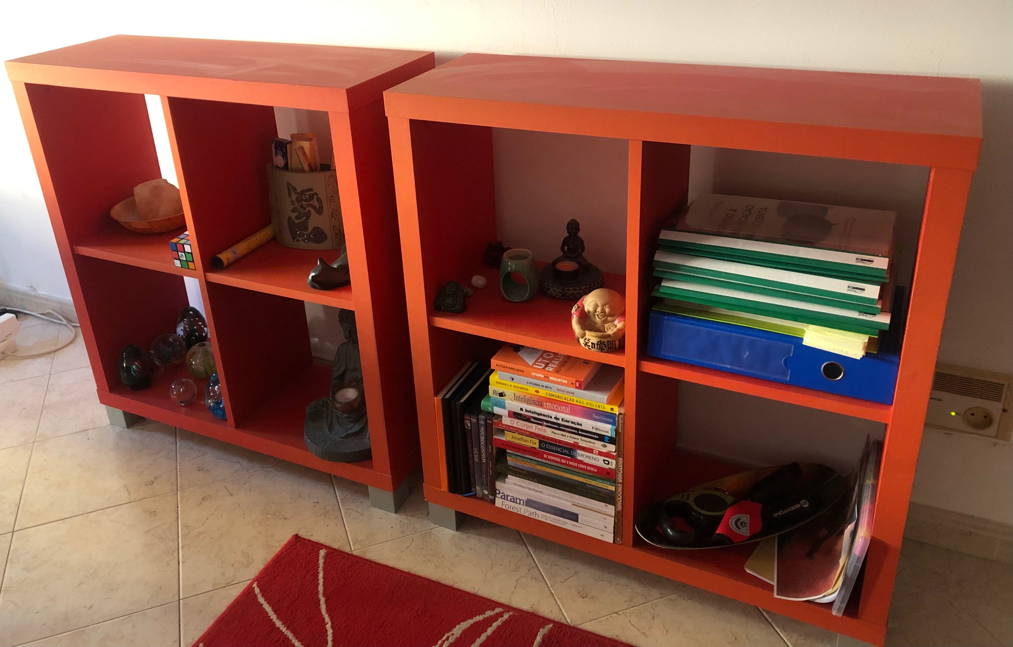 Móveis Modulares Vermelhos