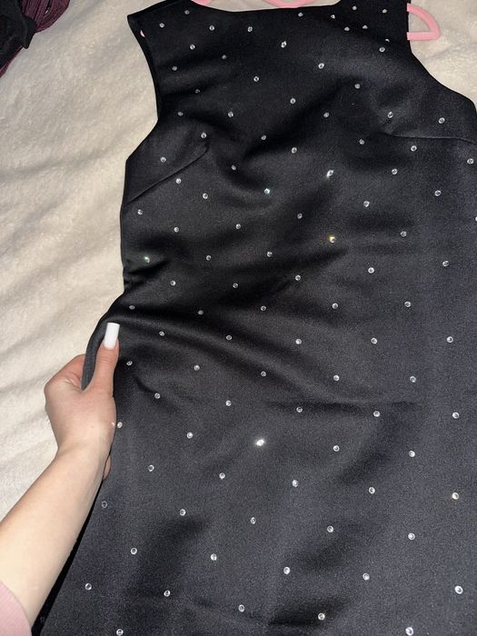 плаття зі стразами , стан новий одягнуто один раз , розмір XXS!