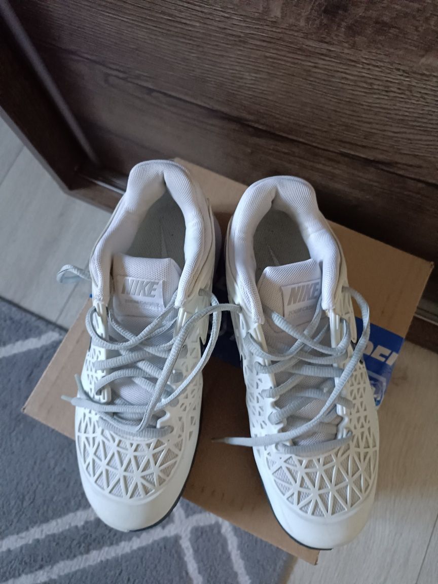 Białe buty nike zoom dragon r. 36,5