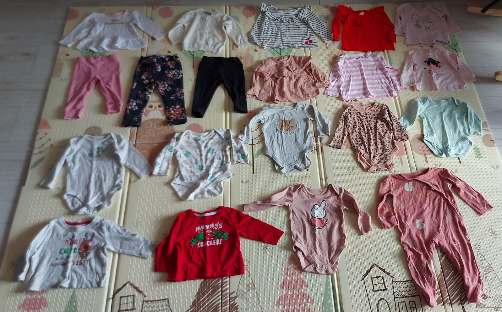 Paczka ubranek niemolęcych dla dziewczynki rozmiar 74