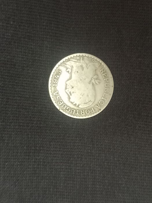 Moeda de 1 escudo de 1945