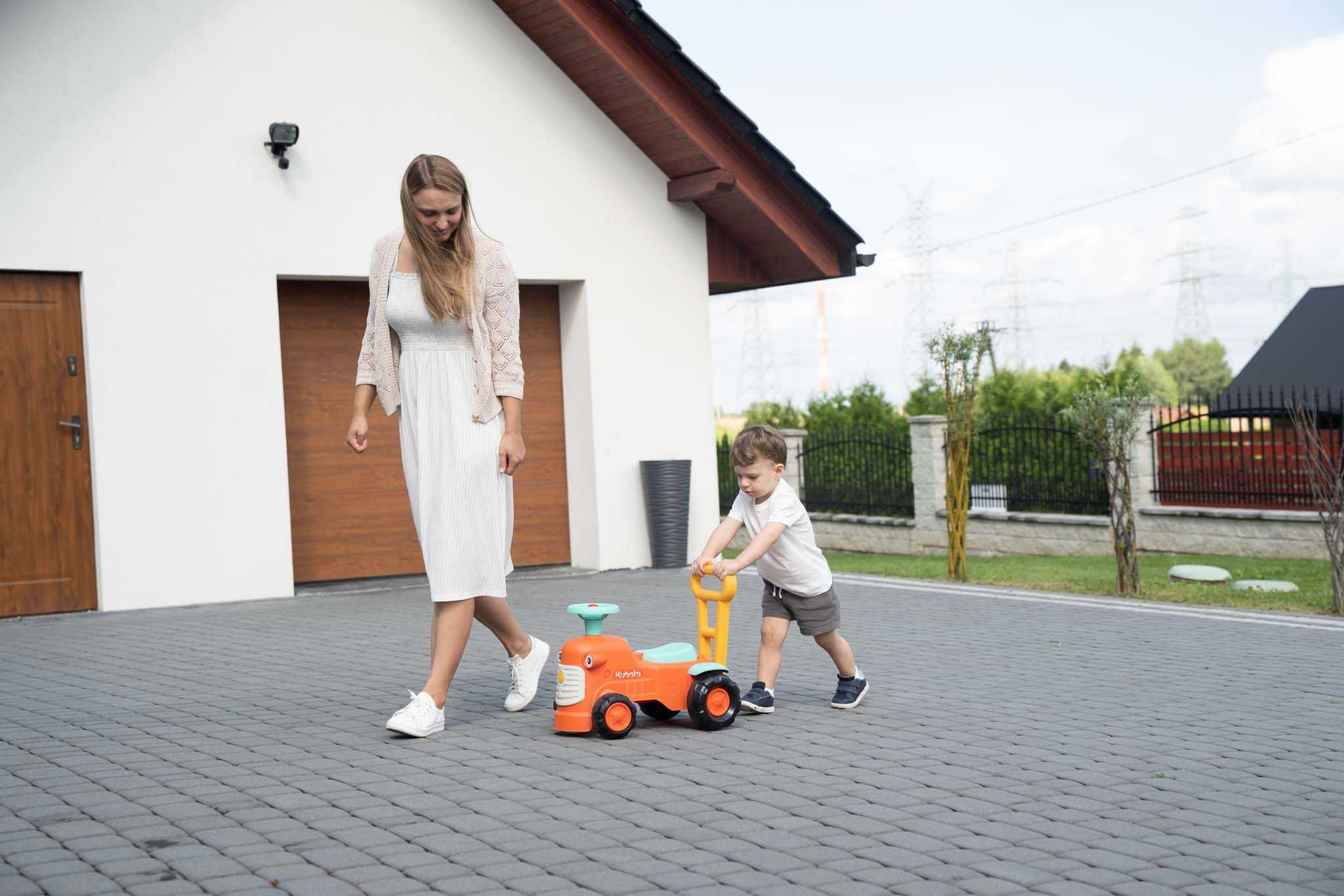 Jeździk traktorek FALK Maurice pomarańczowy 12m+ pchacz Kubota 960