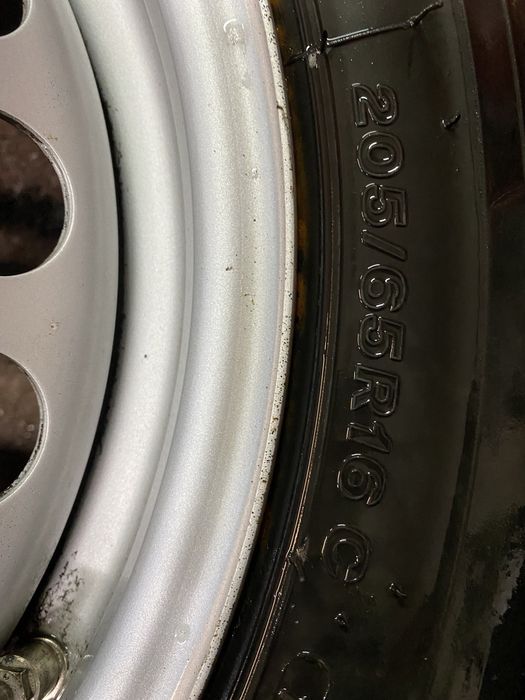 Koła WV T5 Opony 205 65 R 16 C Bridgestone Felgi Stalowe