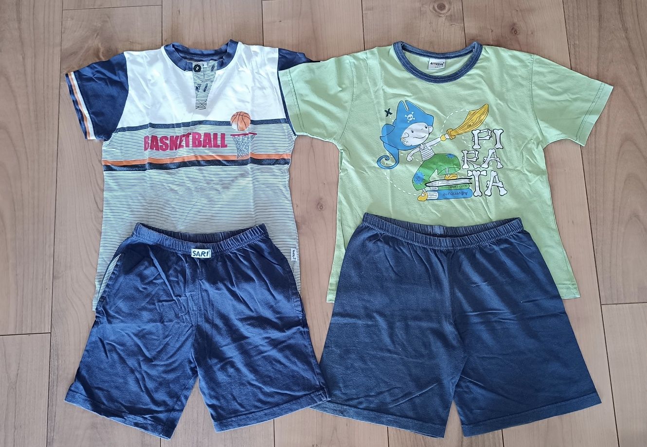 Lote 4 pijamas criança - 8 anos
