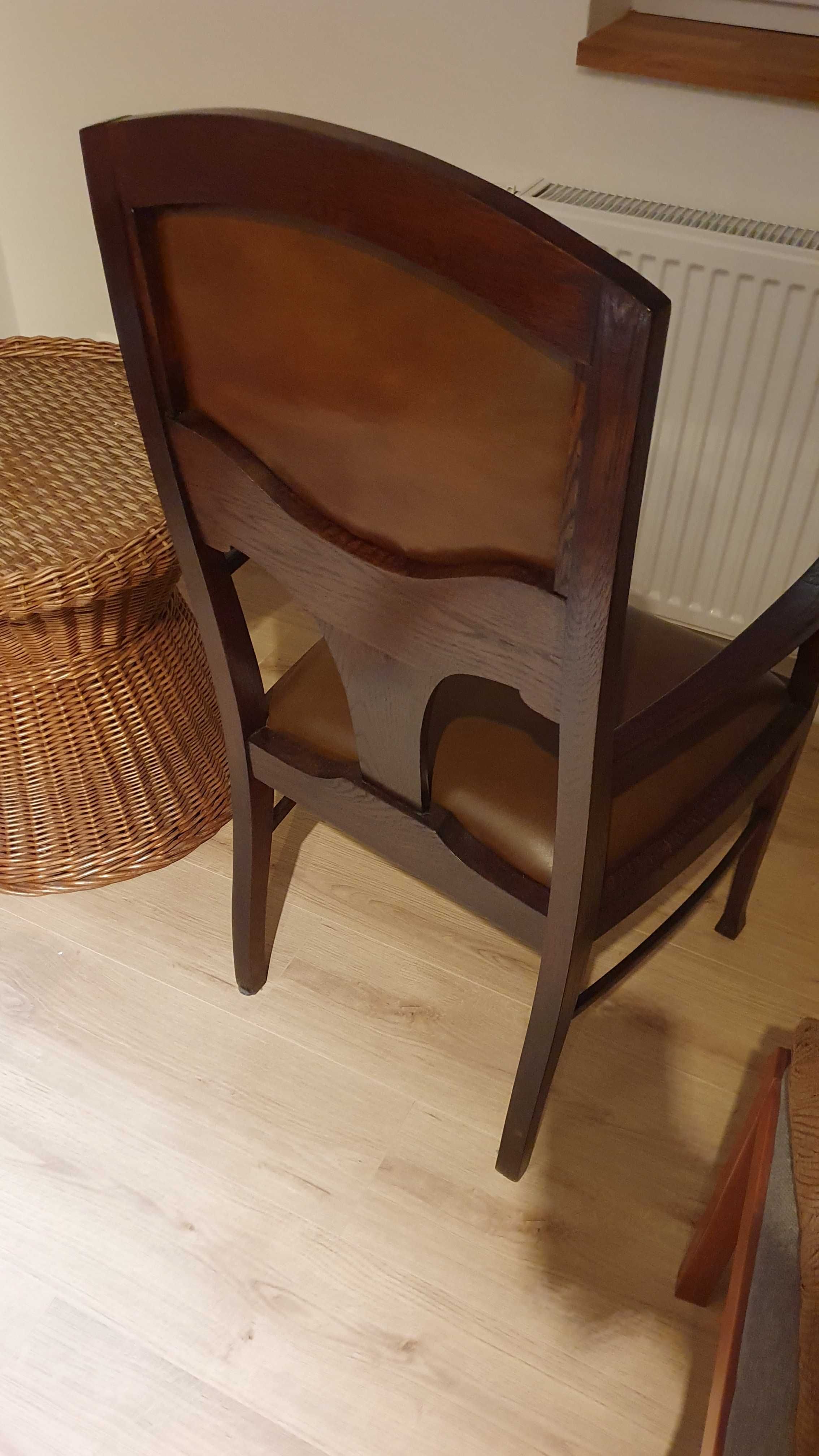 Krzesło rzeźbione, fotel, antyk.