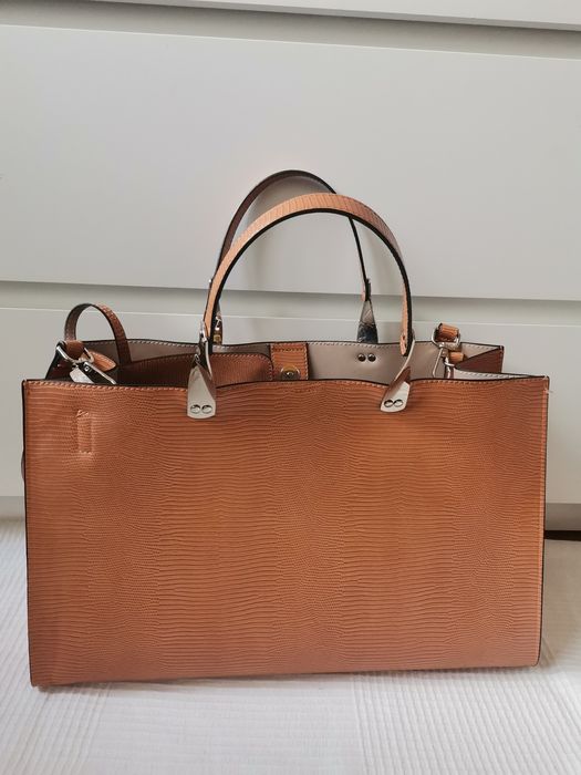 Elegancka karmelowa torebka Zary na A4