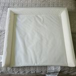 Duża mata do przewijania Vadra Ikea