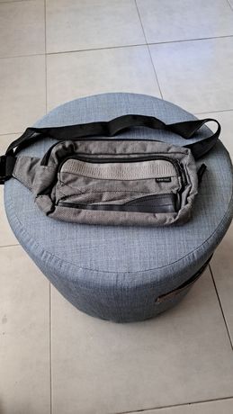 Bolsa cintura cinzenta