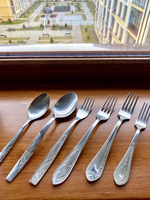 Ложки РОЗА столовые и десертные. Качество СССР. Посуда.