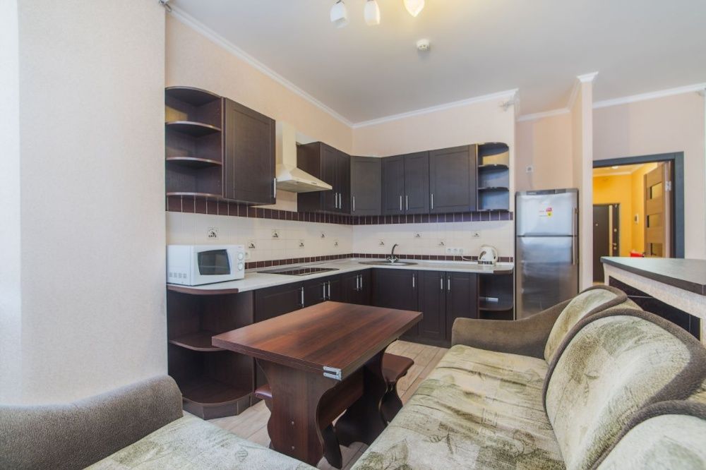 Подобово квартира Apart Sobornosti 2 этаж , парковка