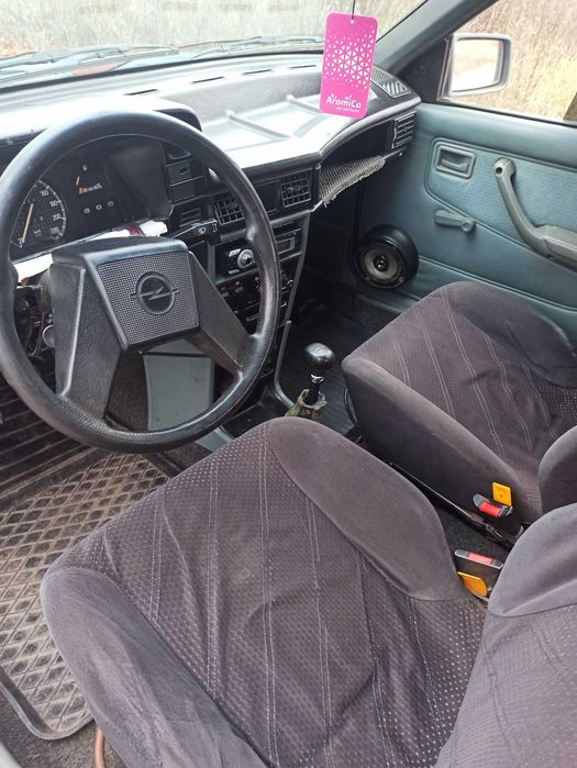 Продам Опель Кадет.Газ-бензин