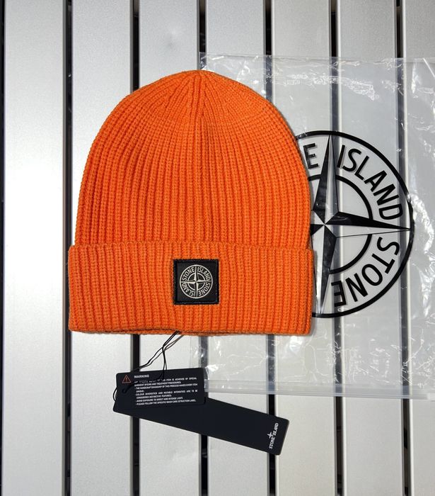 Шапка Оранжевая шапка чоловіча Шапка Ston Island Шапка Стон Исланд