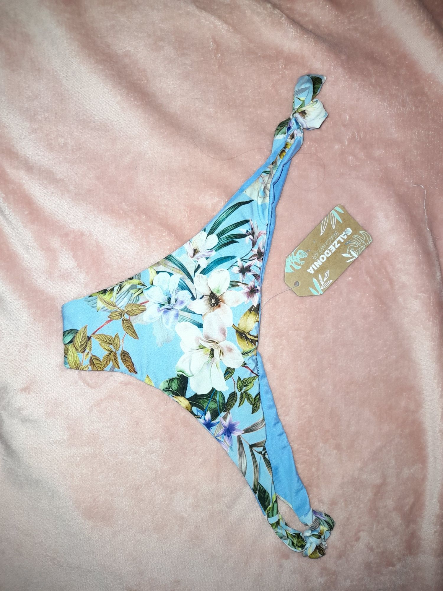 Cueca de Bikini Calzedonia NOVA