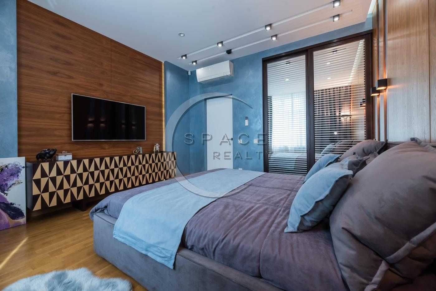 Продаж 3к квартири 120м2 ЖК "Новопечерські Липки"
