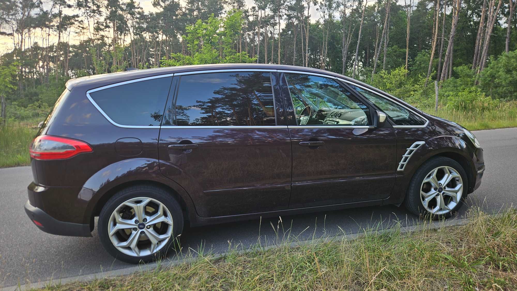 Ford S-MAX 2.0 140km 7 osobowy titanium  panorama xenon Keyless Go