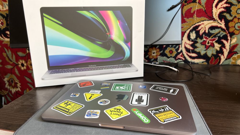 MacBook pro m2 13,3“ 2022