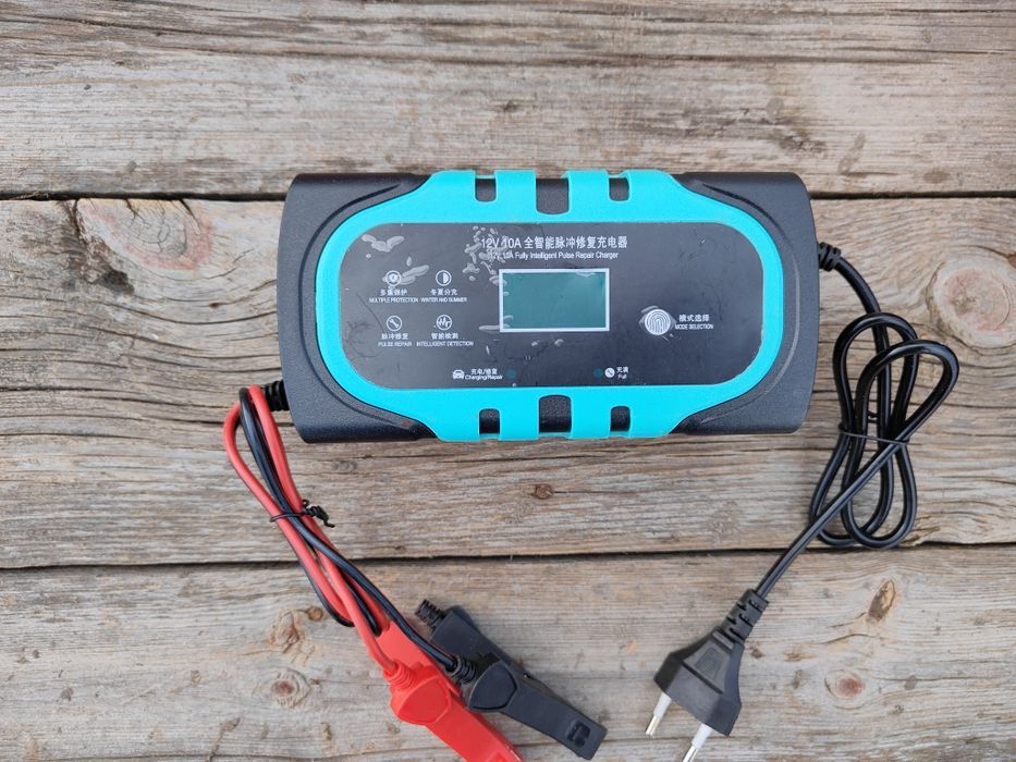 Акція зарядний пристрій EAFC RJTianye Foxsur 12В/24В 10/12/20А