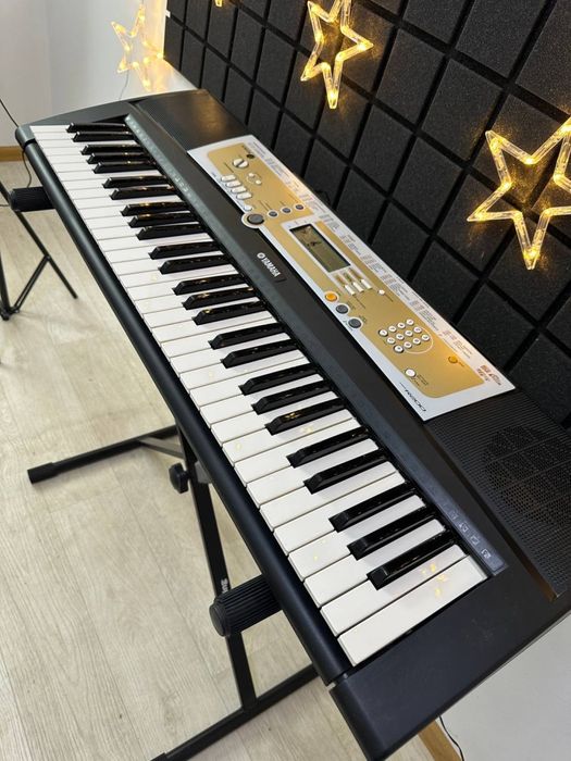 ПРОФЕСІЙНИЙ синтезатор YAMAHA цифрове піаніно,динамічна модель