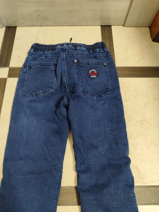 Зимові джинси на підлітка