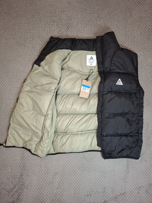 Жилетка / безрукавка Nike ACG /