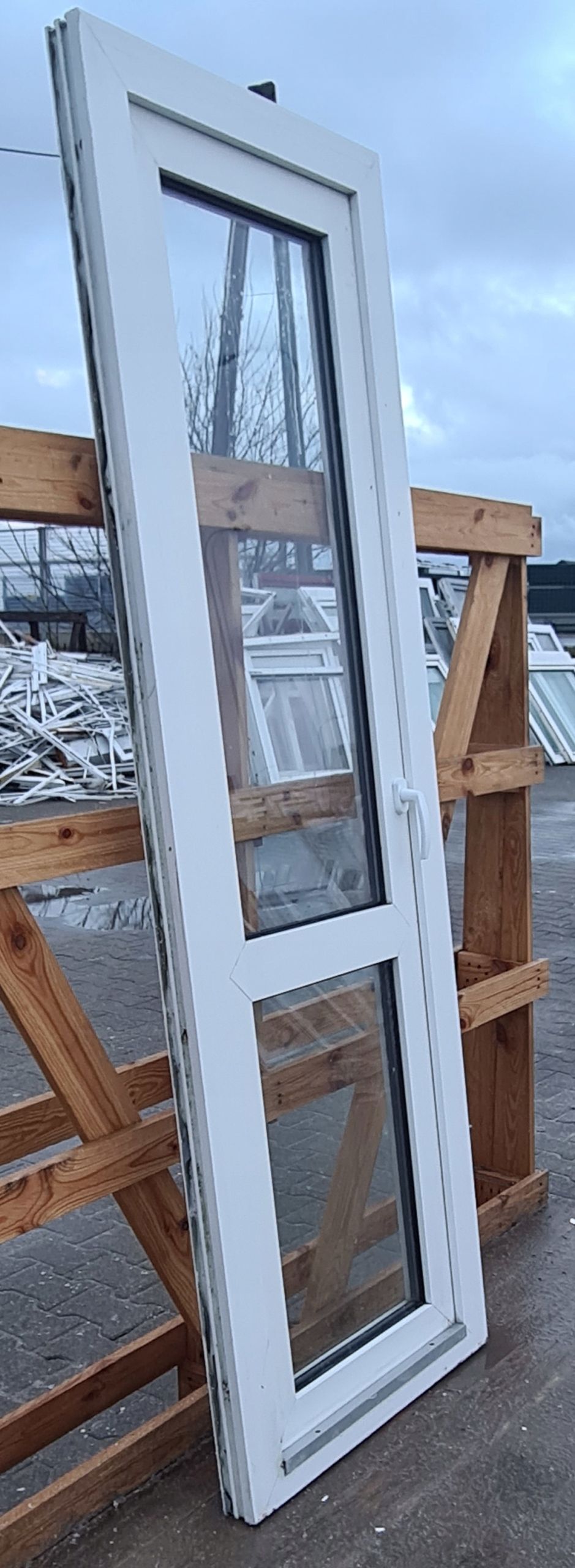 OKNA Używane 70X211 OKNO KacprzaK Plastikowe PCV Lider Okna
OLX
