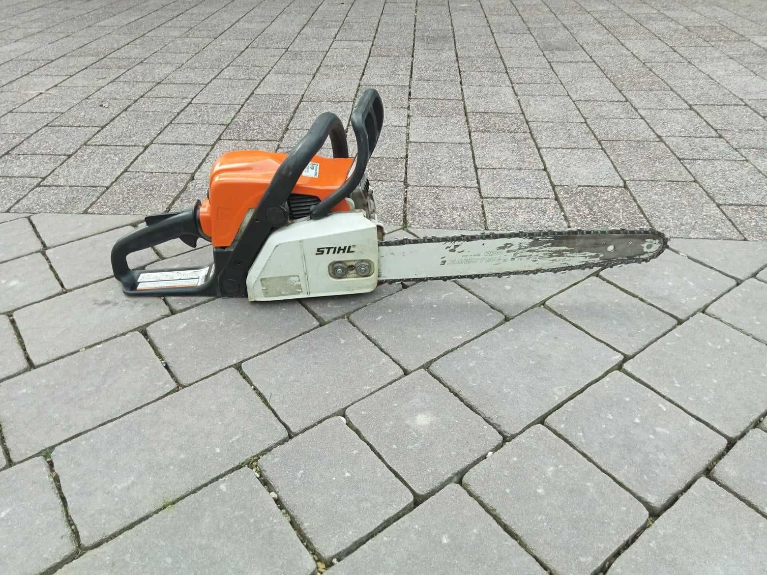 Piła spalinowa łańcuchowa marki Stihl MS 180