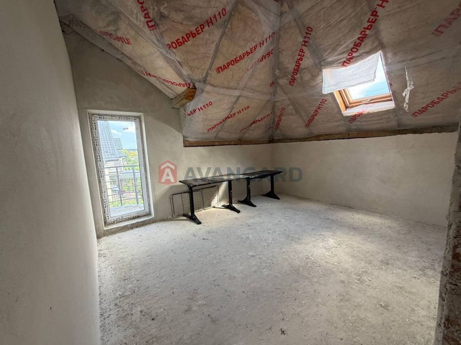 Продаж будинок 165 м2 в КМ' PRAUD HILLS' біля Львова! Бірки