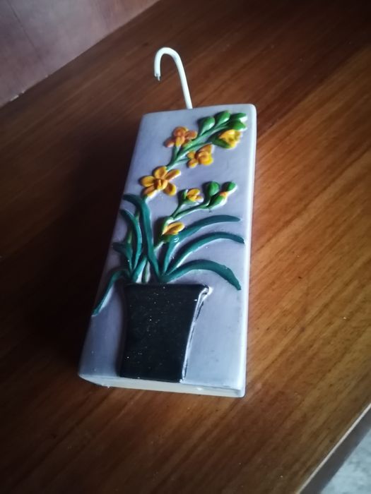 Peças em barro/louça decorado