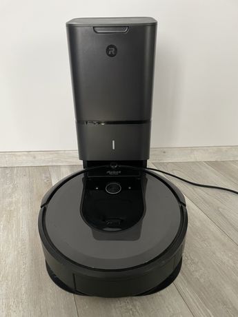 Робот-пилосмок iRobot Roomba 7+ з док станцією