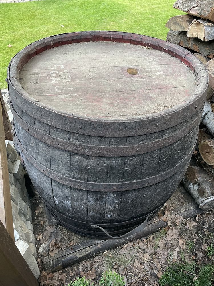 Beczka dębowa po whiskey