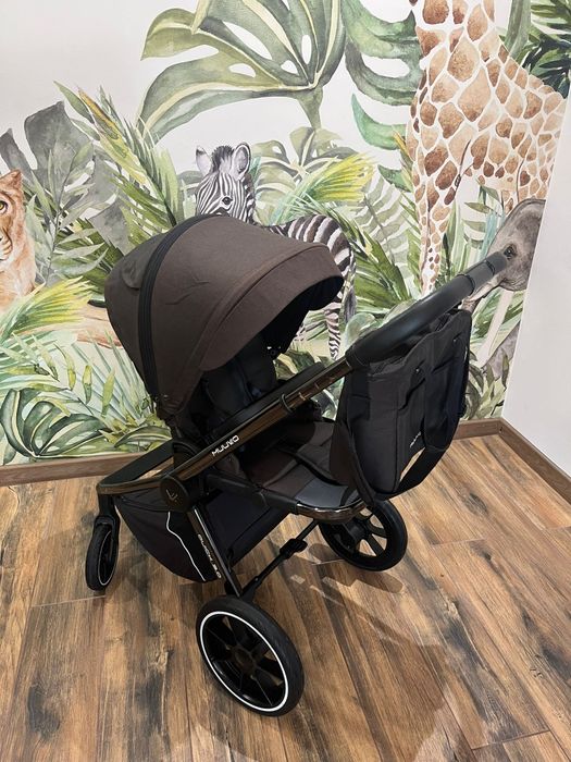 Sprzedam wózek Muuvo Quick 3.0i fotelik britax romer z bazą
