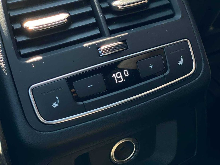 Audi A4 2016 (2.0T Premium 2016 Gray 2.0L) (Розстрочка / Лізинг)