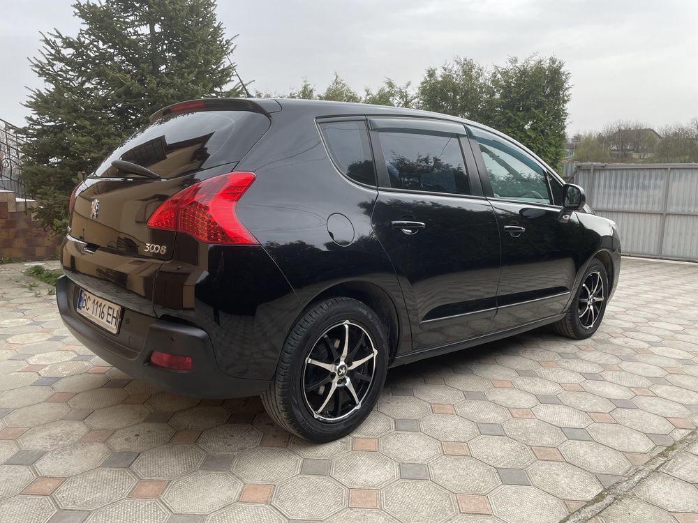 Peugeot 3008 1.6HDI 2013рік