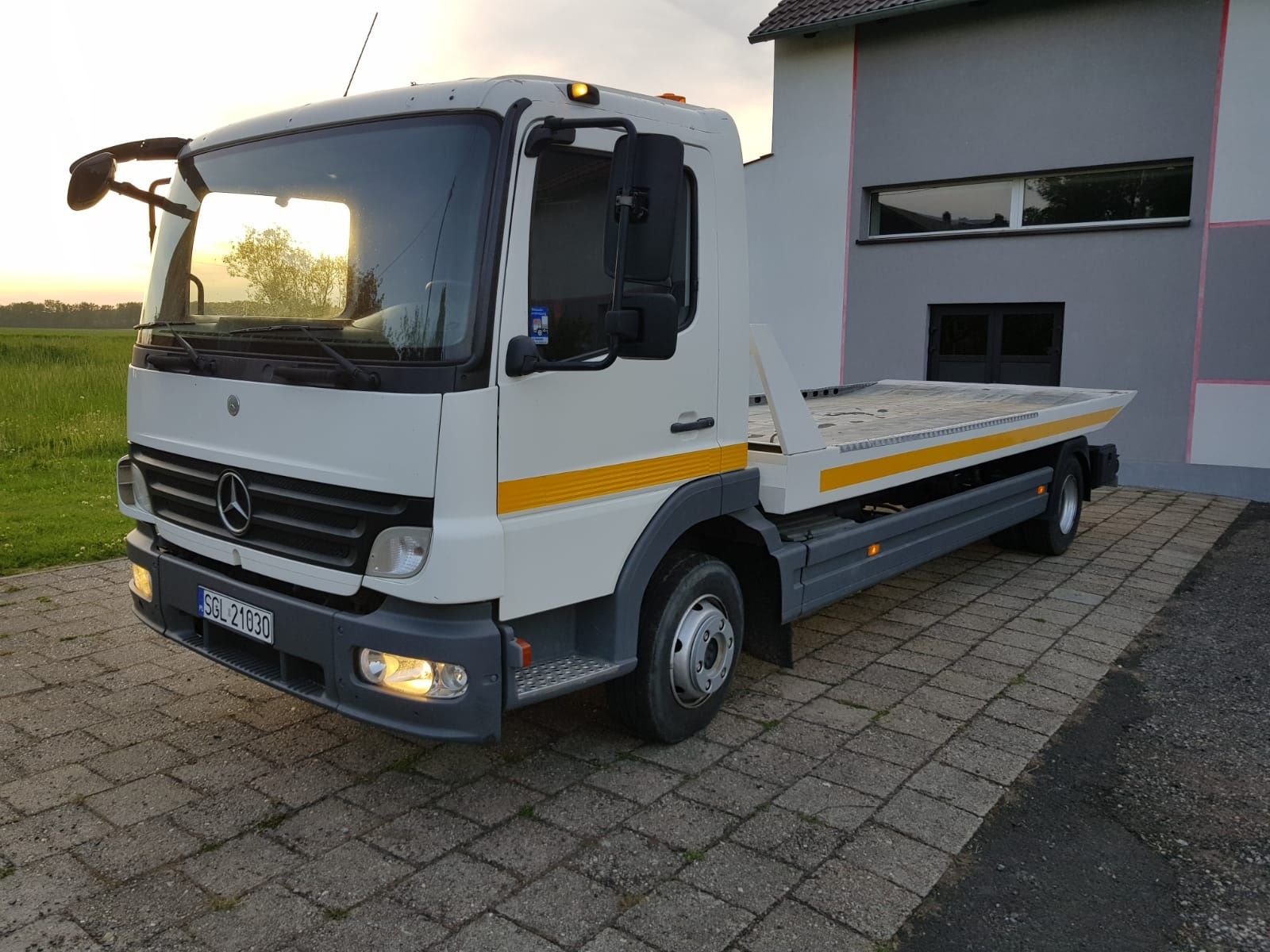 Wynajem Autolawet 3.5-12t DMC Lawety Laweta Transport