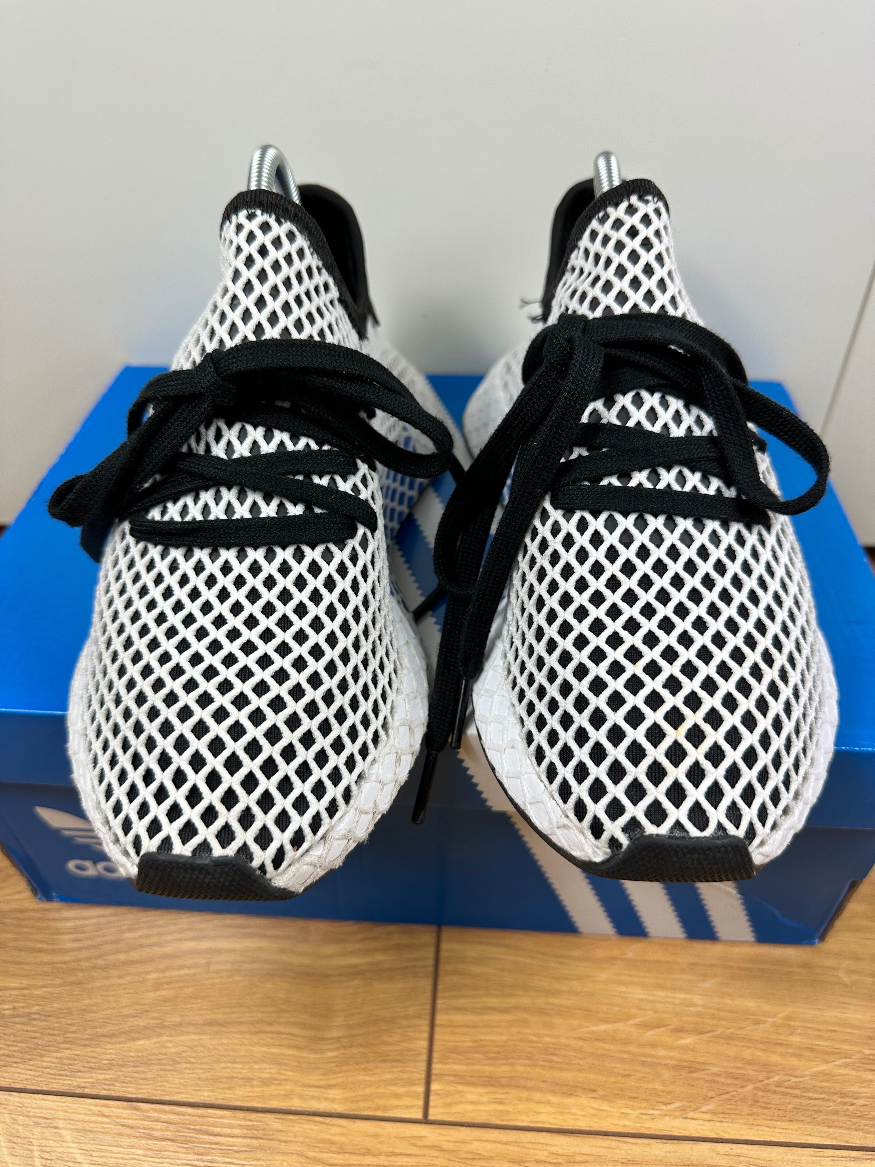 Buty adidas Deerupt Runner