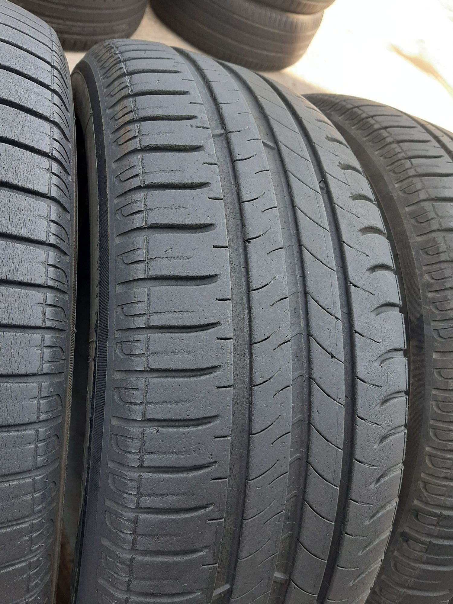 Шини 195*60R16 Michelin