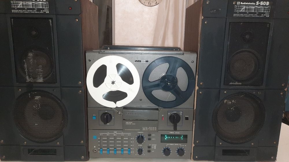 Магнитофон Юпитер МК-106 С  с колонками Radiotehnika S-50B
